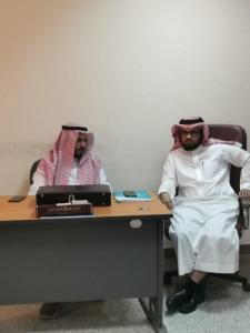 His Excellency the Dean of Al-Qunfudhah University College Visits the Academic Departments of the College